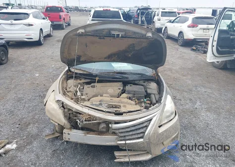 2013 Nissan Altima 2.5 S z USA, uszkodzony, nr VIN 1N4AL3AP5DN414639